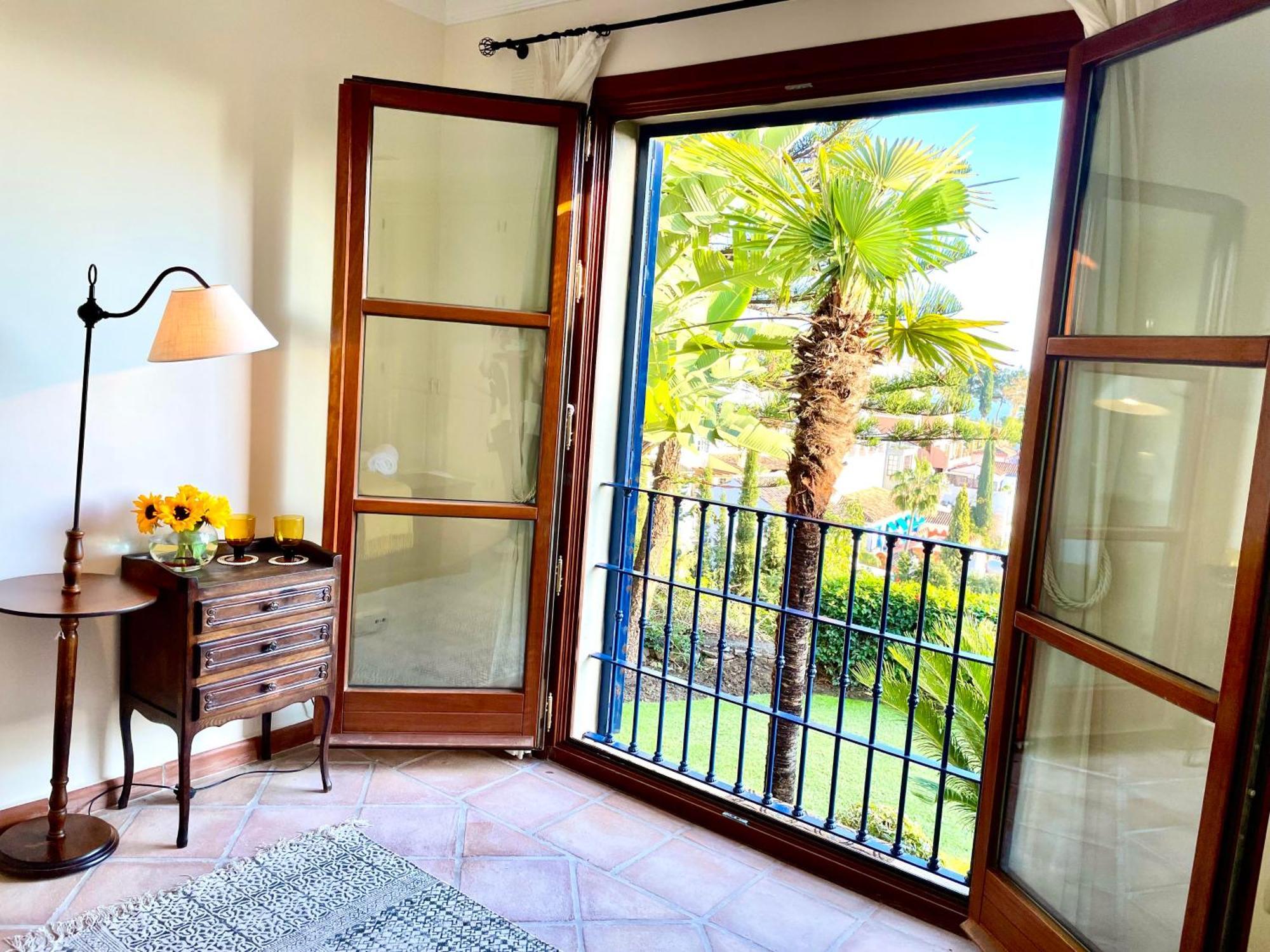 Boutique Hotel Maravilla - Marbella เบนาบีส ภายนอก รูปภาพ