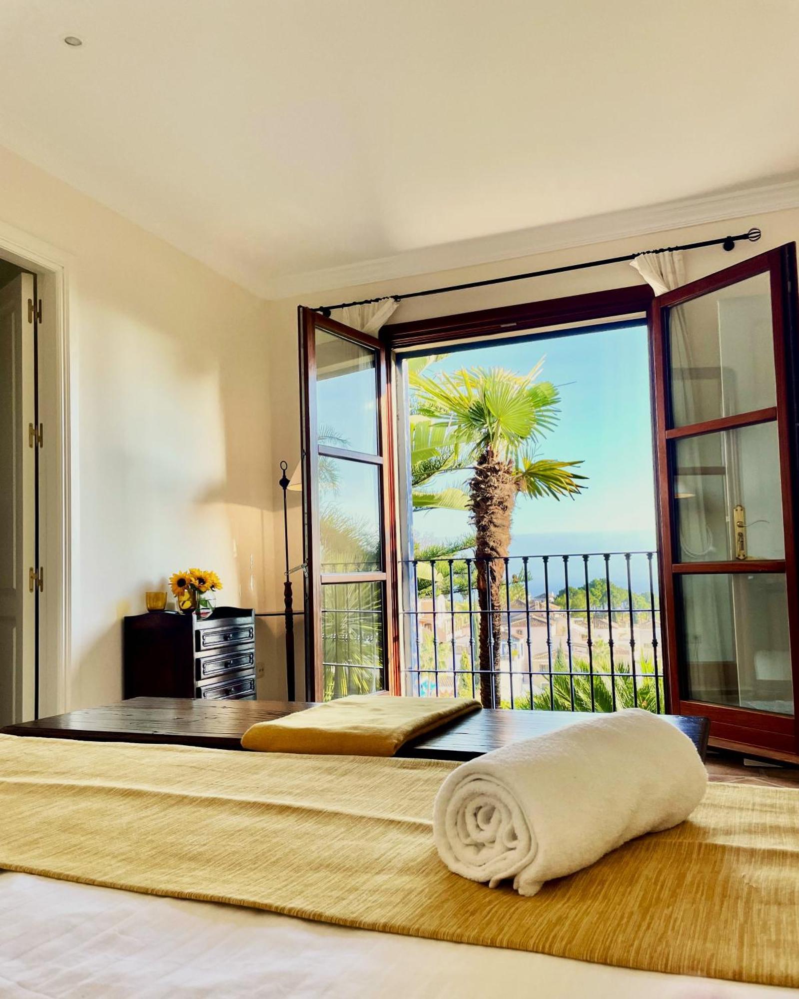 Boutique Hotel Maravilla - Marbella เบนาบีส ภายนอก รูปภาพ