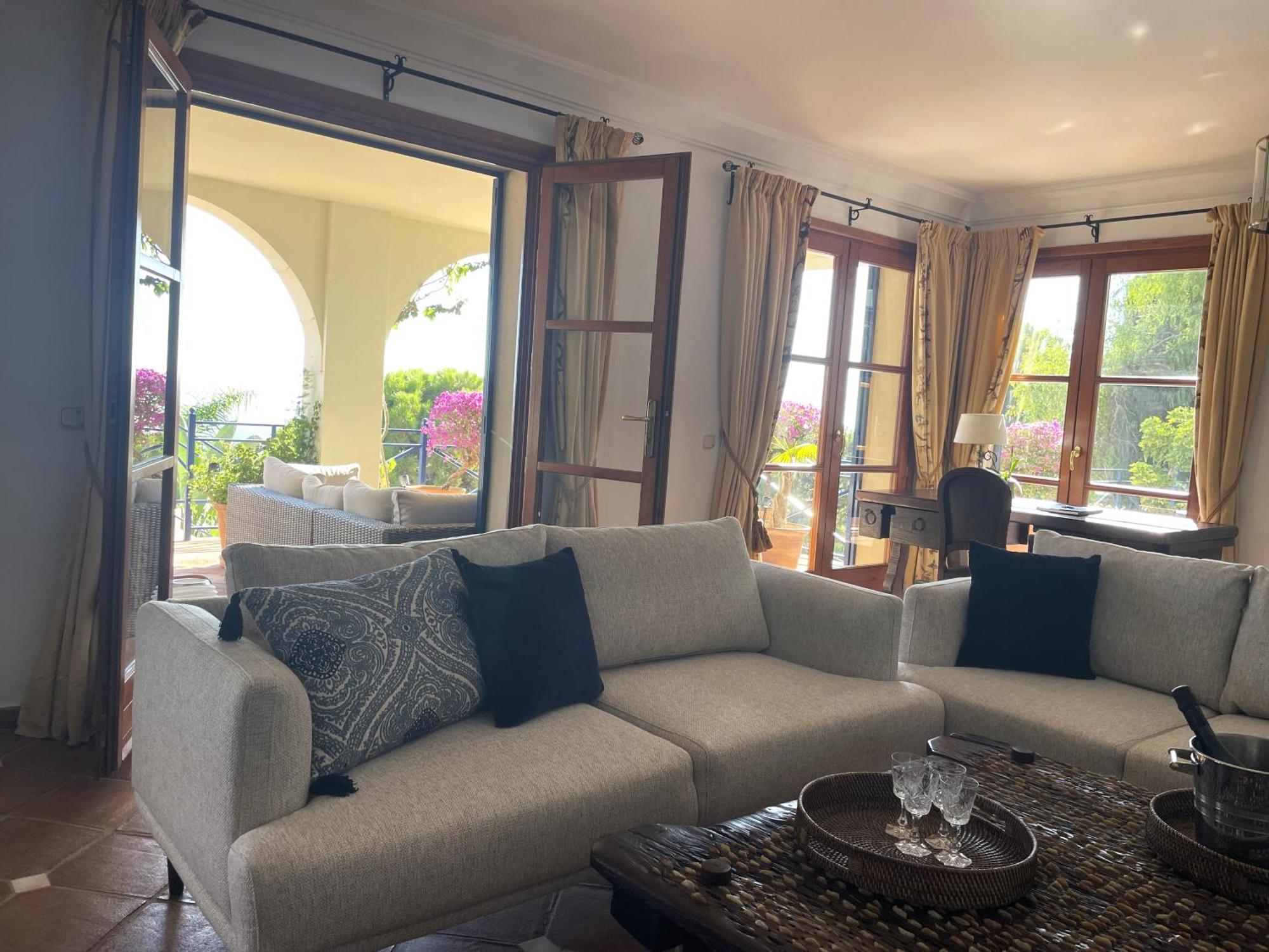 Boutique Hotel Maravilla - Marbella เบนาบีส ภายนอก รูปภาพ