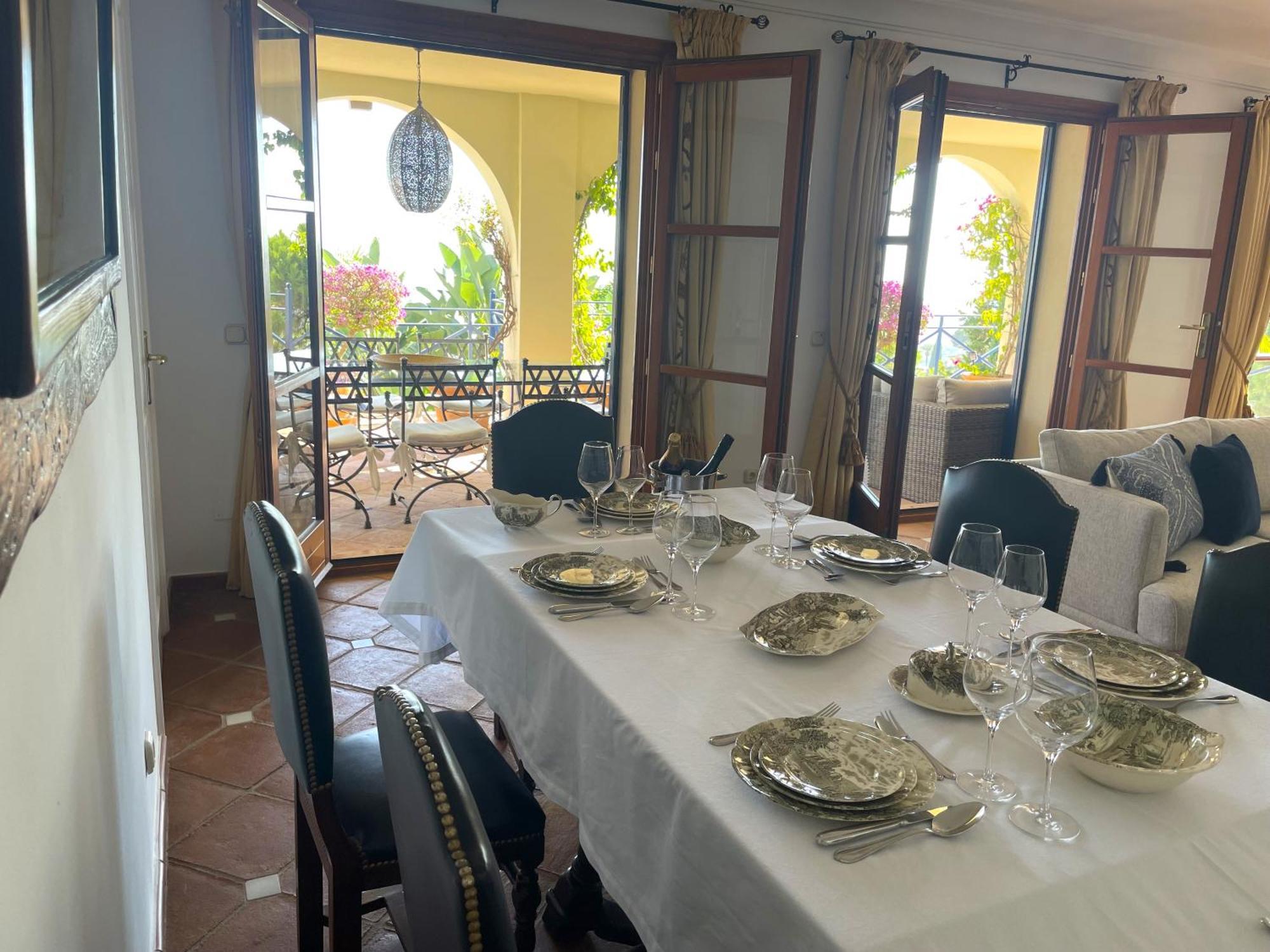 Boutique Hotel Maravilla - Marbella เบนาบีส ภายนอก รูปภาพ