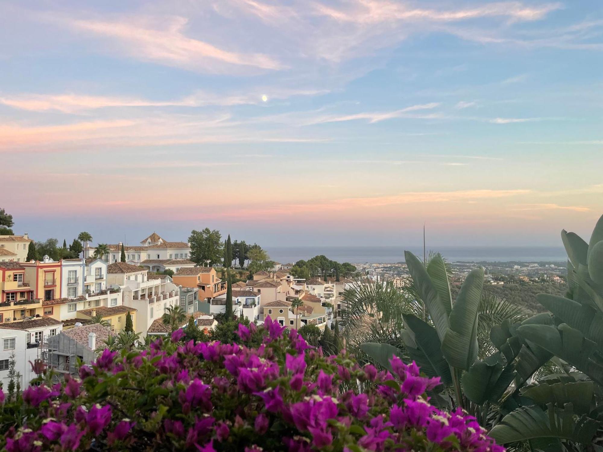 Boutique Hotel Maravilla - Marbella เบนาบีส ภายนอก รูปภาพ