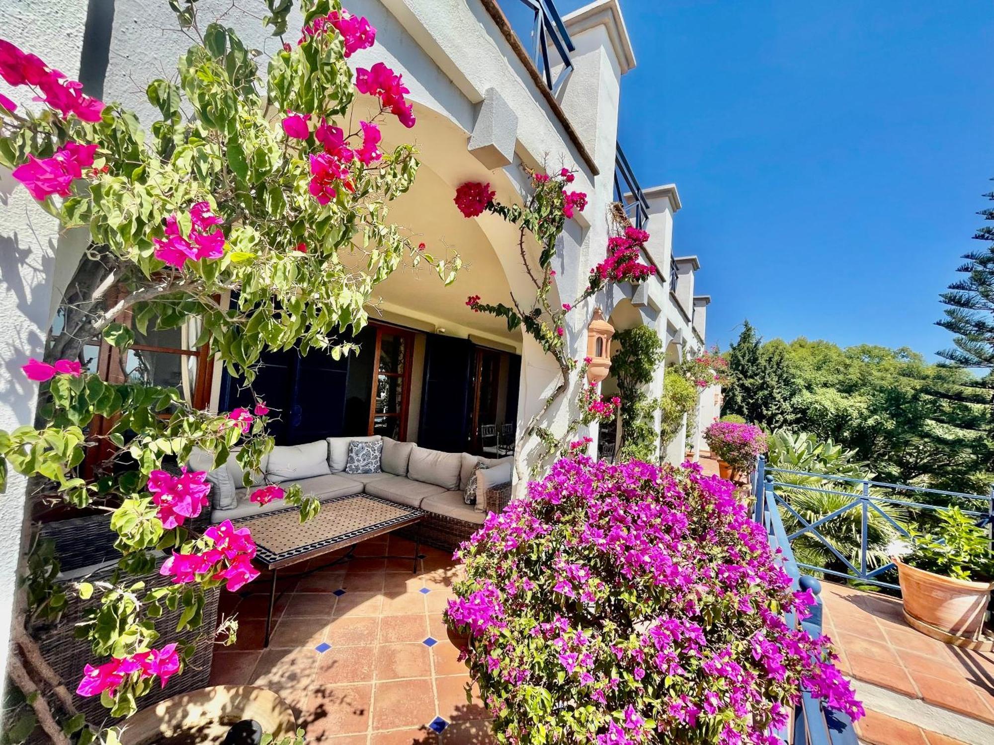 Boutique Hotel Maravilla - Marbella เบนาบีส ภายนอก รูปภาพ